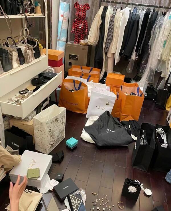 阳江回收顶奢鞋服